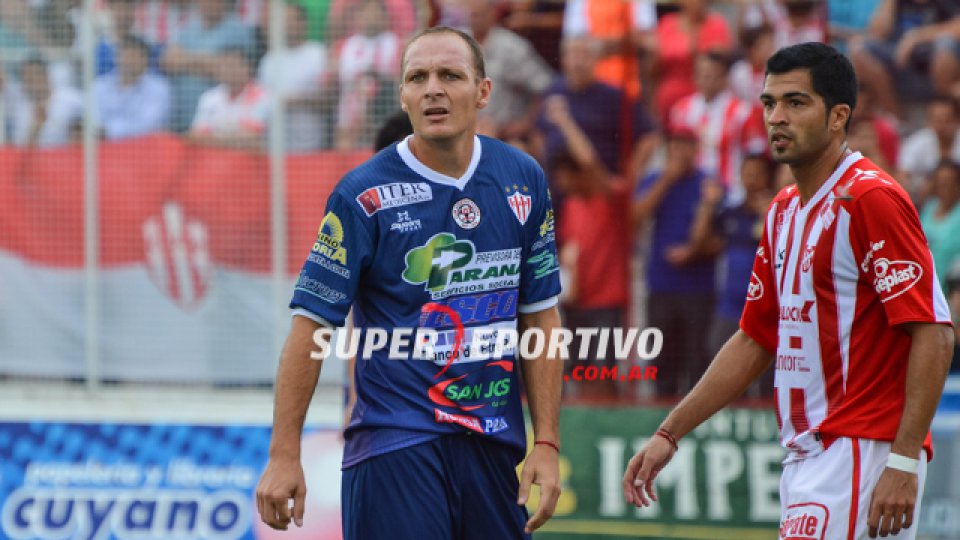 El Gato consiguió un importante triunfo de local.