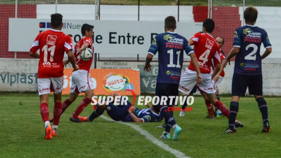 El Gato consiguió un importante triunfo de local.