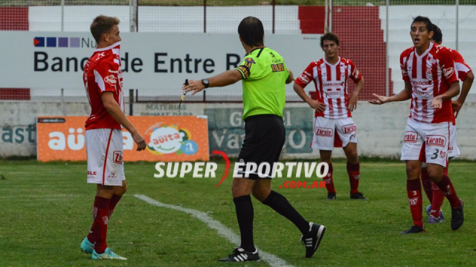 El Gato consiguió un importante triunfo de local.