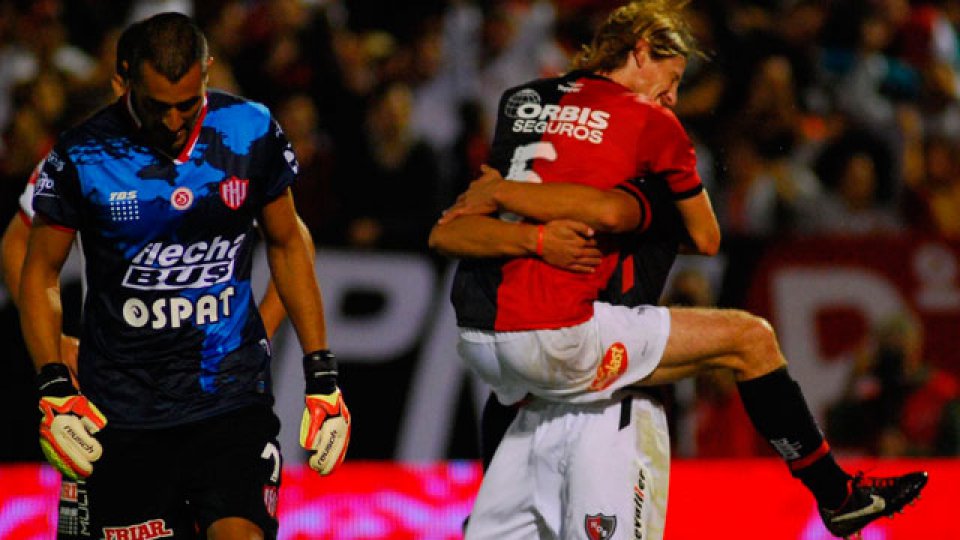 La &quot;Lepra&quot; le cortó el invicto a Unión.