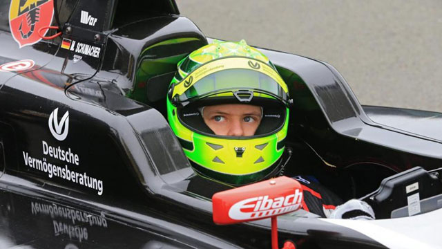 Expectativa por el debut al volante del hijo de Schumacher.
