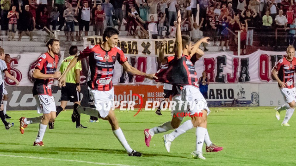 Las fotos de Patronato y Central Córdoba.