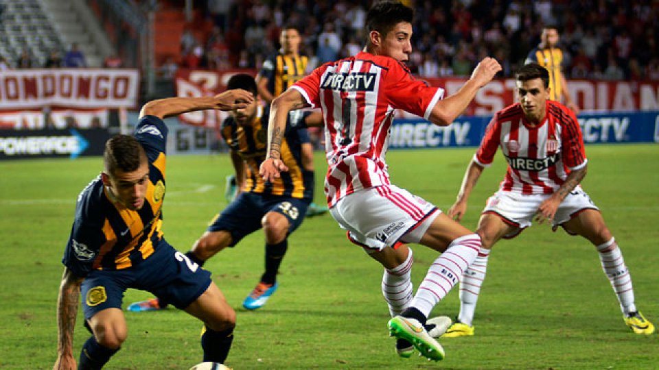 Central salvó un punto en La Plata.