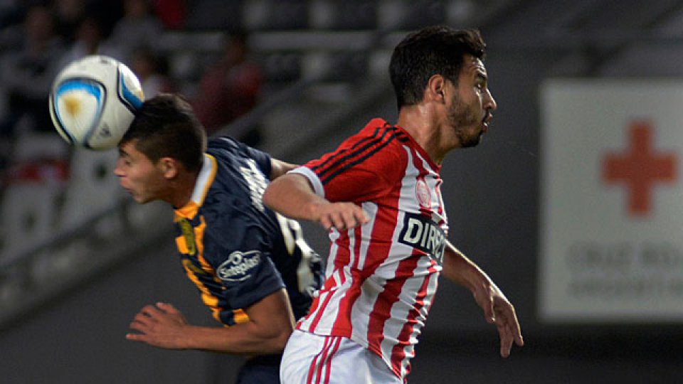 Central salvó un punto en La Plata.