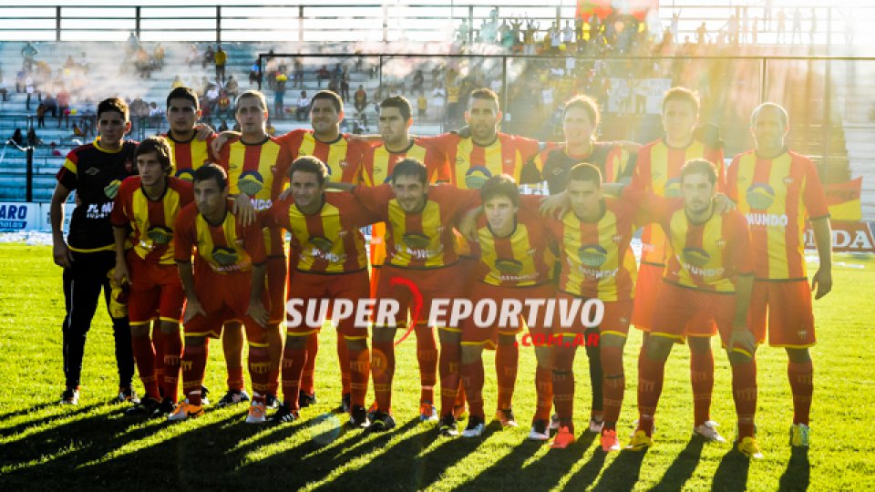 El Pingüi perdió y se despidió del Torneo Federal C.