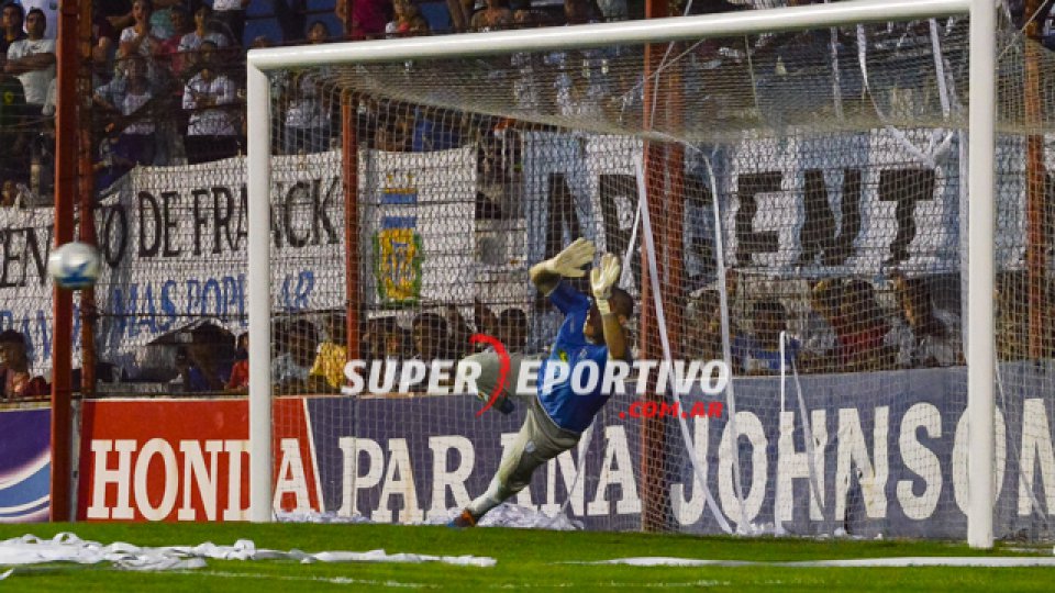 El Pingüi perdió y se despidió del Torneo Federal C.