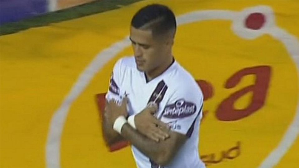 El Granate golpeó de entrada con el gol de Ayala.