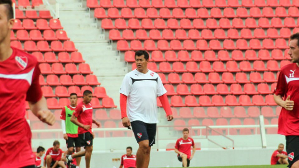 El plantel viajará esta noche y lo hará en micro.