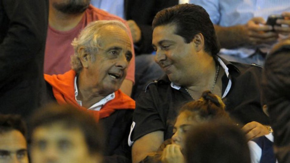 Los presidentes de Boca y River empezaron a calentar la previa del Superclásico.
