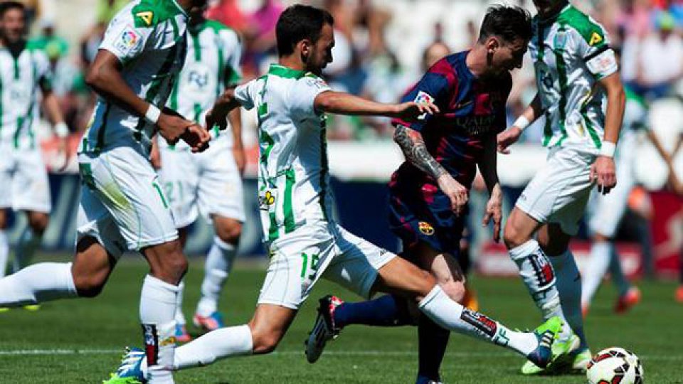 Barcelona aplastó al Córdoba.