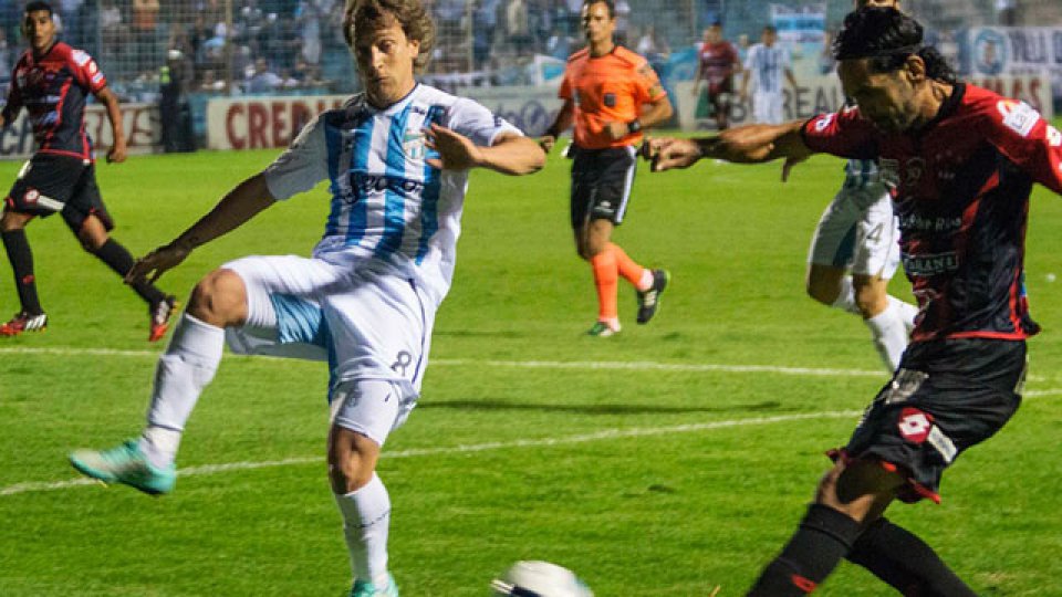 Patronato obtuvo un buen punto en Tucumán.