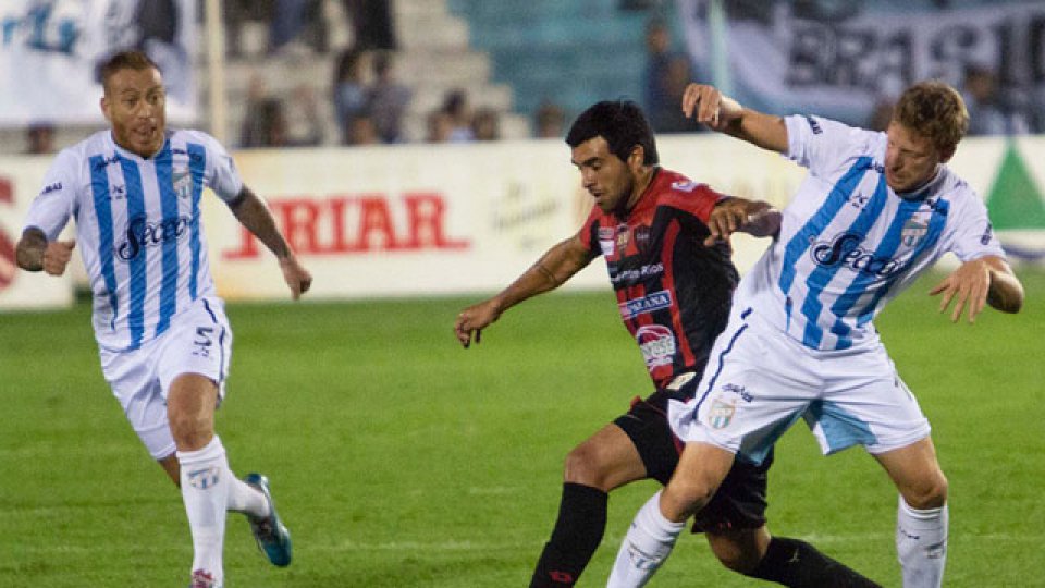 Patronato obtuvo un buen punto en Tucumán.