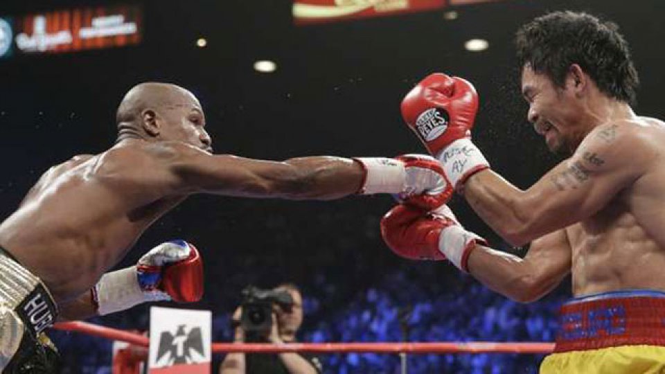 Floyd Mayweather derrotó a Manny Pacquiao por decisión unánime de los jueces