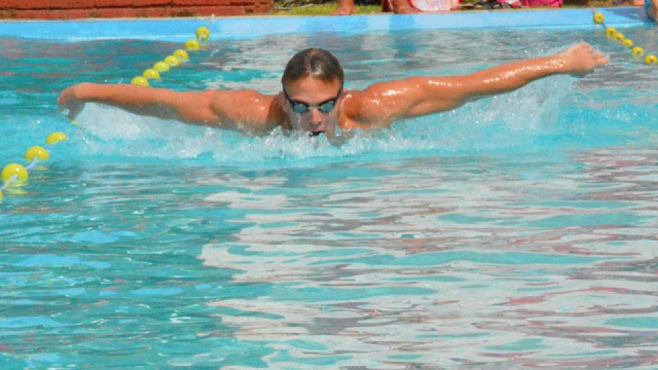 Mauricio Gatica Natación: el entrerriano Mauricio Gatica sufrió de apendicitis y no ...