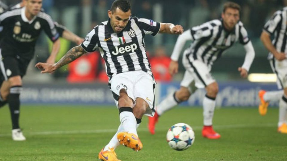 El Apache marcó, de penal, el gol del triunfo para la Vecchia Signora.