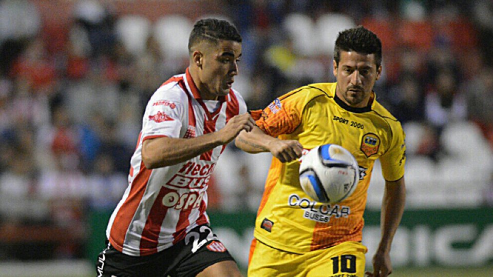 Unión derrotó a Crucero del Norte por 5 a 2.