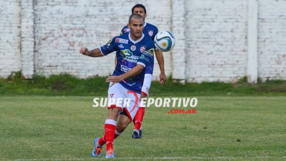 El Gato sumó tres puntos importantes para acercarse a la punta.