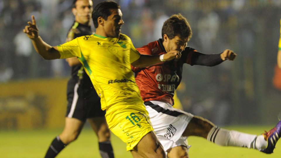 El Sabalero festejó ante Defensa.