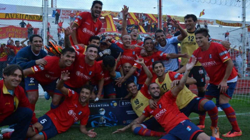 El Gallego festeja y se sumó a los clasificados a 16vos.