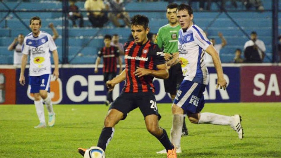 Viale no pudo ante San Lorenzo. (Foto: copaargentina.org)