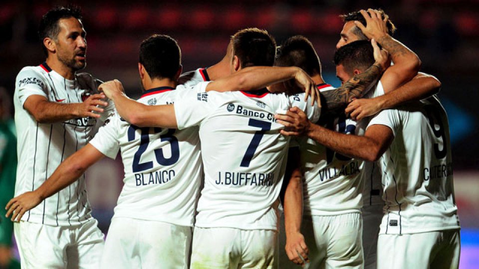 El Ciclón gano y se prende en la pelea por el titulo.