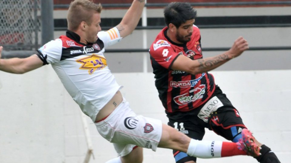 El Patrón no pudo alcanzar a Santamarina en la cima.