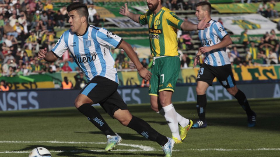 Acuña se encamina a la apertura del marcador.