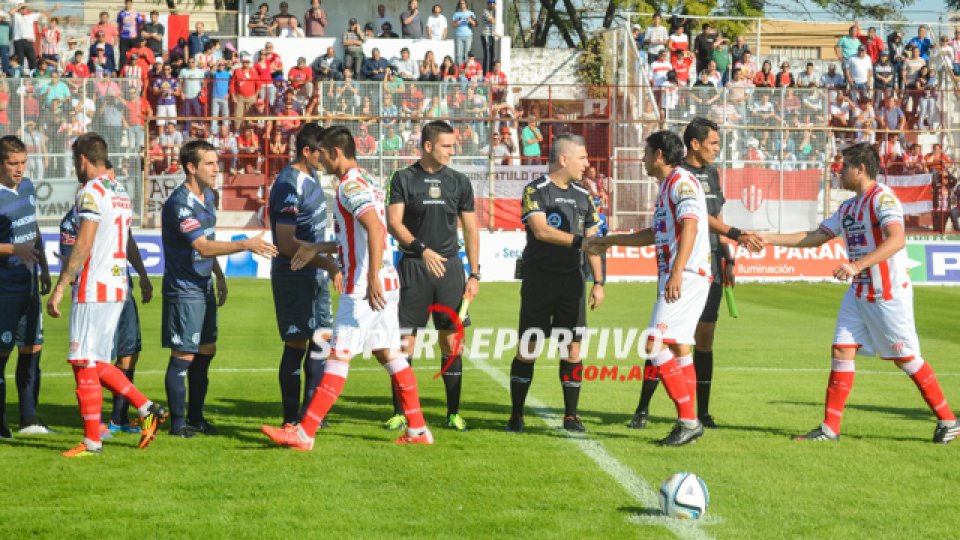 El Gato remontó un complicado encuentro.