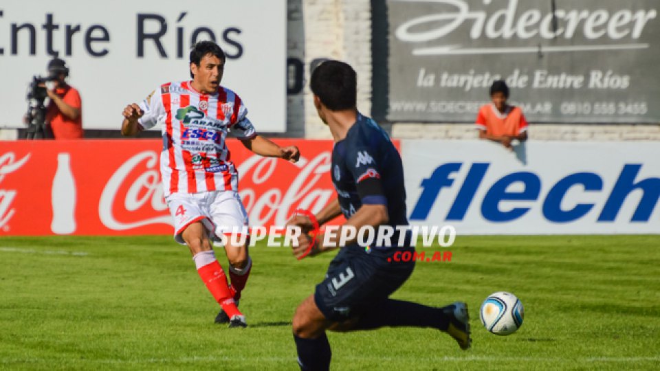 El Gato remontó un complicado encuentro.