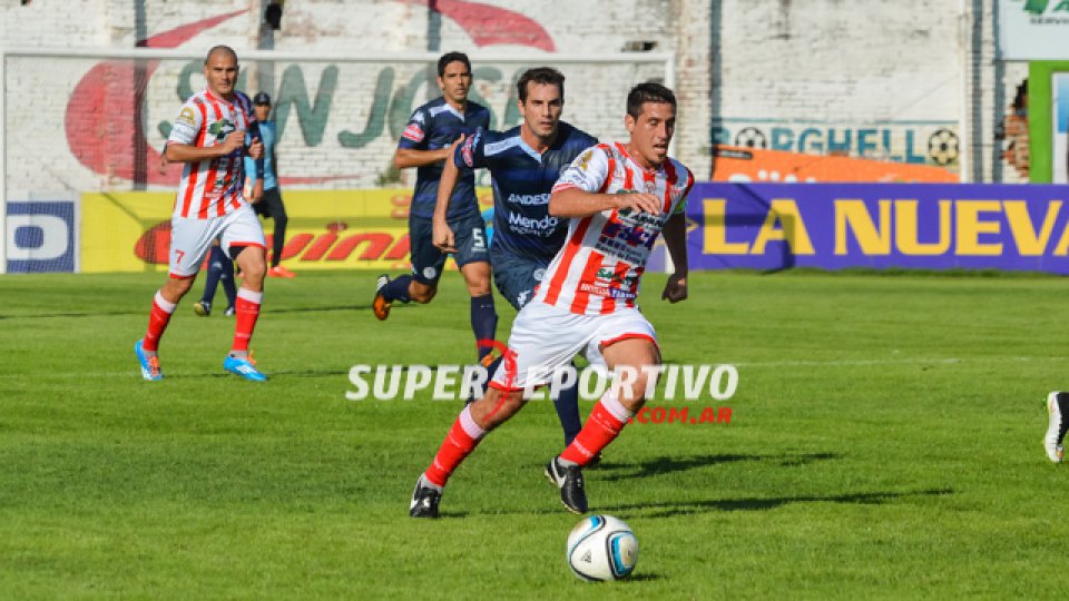 El Gato remontó un complicado encuentro.