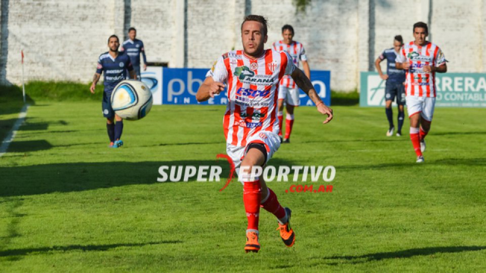 El Gato remontó un complicado encuentro.