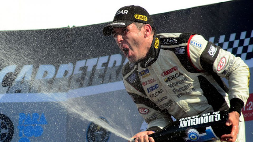 El Pato Silva se quedó con la quinta fecha en la Histórica.