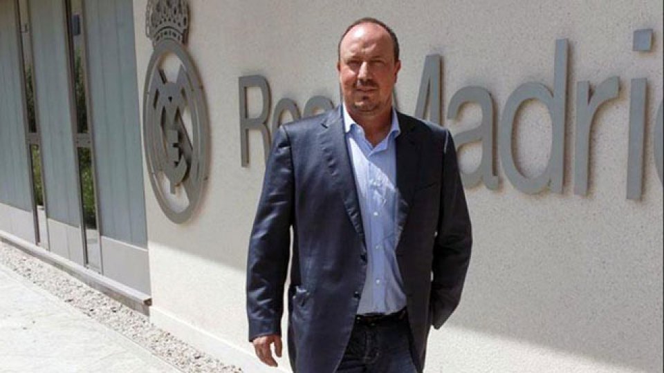 Rafa Ben&iacute;tez fue presentado en Real Madrid.