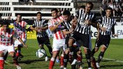 Atlético Paraná perdió en su visita a Mendoza y no pudo acercarse a la punta