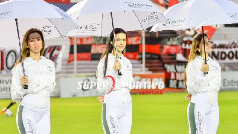 Las postales de Patronato y Guaraní Antonio Franco en el Grella.