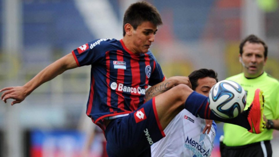 "Cavallaro necesita jugar, tiene unas condiciones tremendas", dijo el Patón.