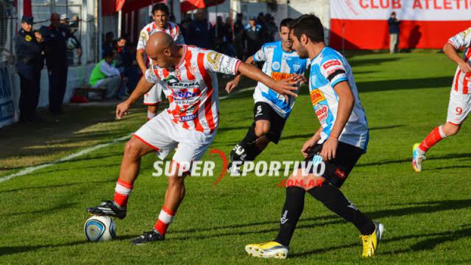 Atlético Paraná y Juventud Unida juegan el domingo a las 17.30.