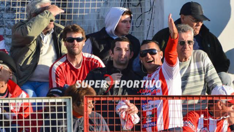 Las imágenes del clásico provincial en el estadio Pedro Mutio.