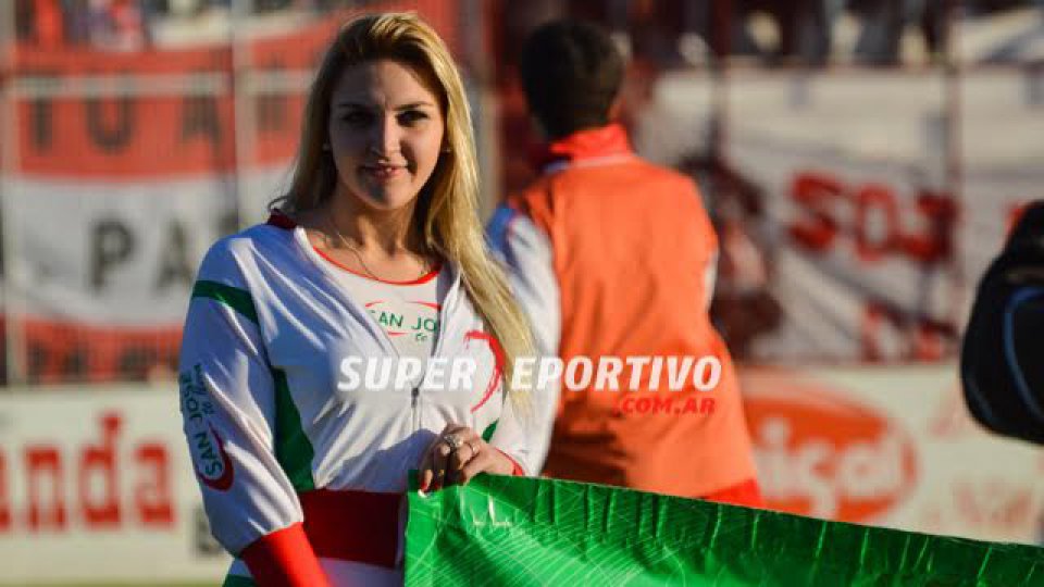 Las imágenes del clásico provincial en el estadio Pedro Mutio.