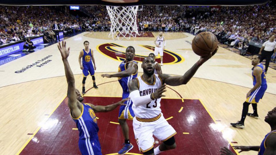 Golden State culminó su temporada soñada con el título.