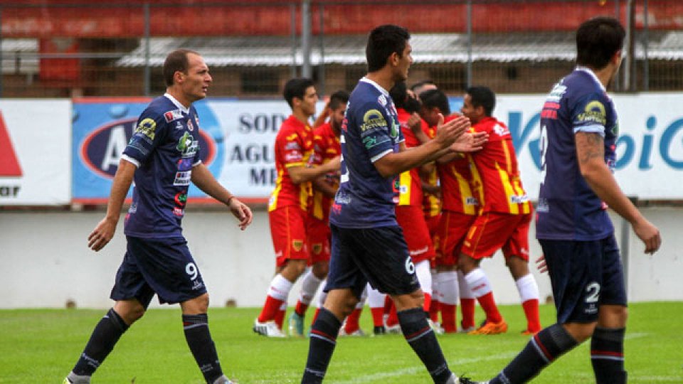 El Decano completó su partido con Boca Unidos.