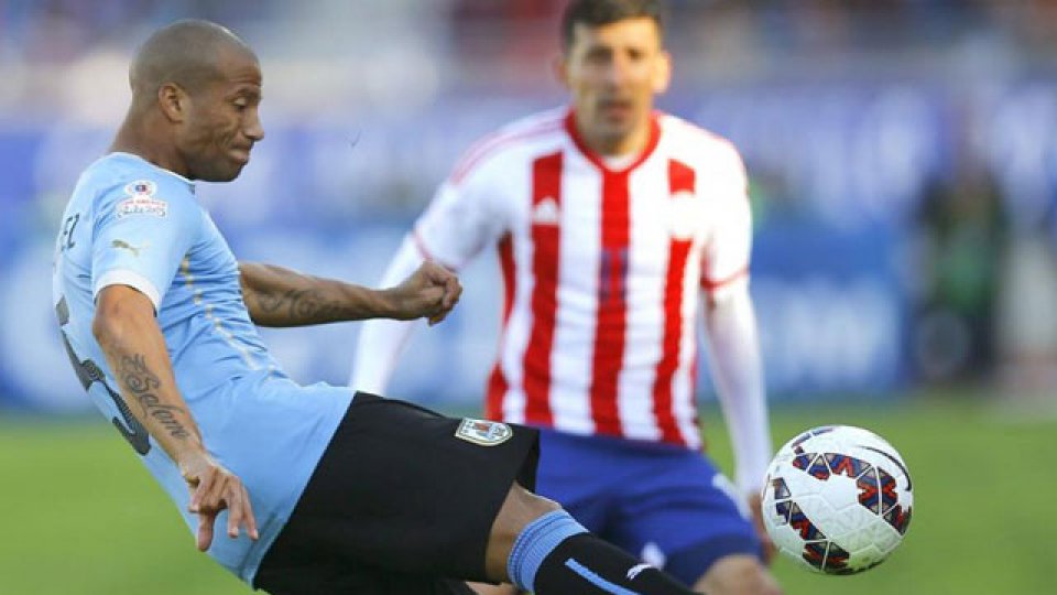 Empate entre Uruguay y Paraguay.