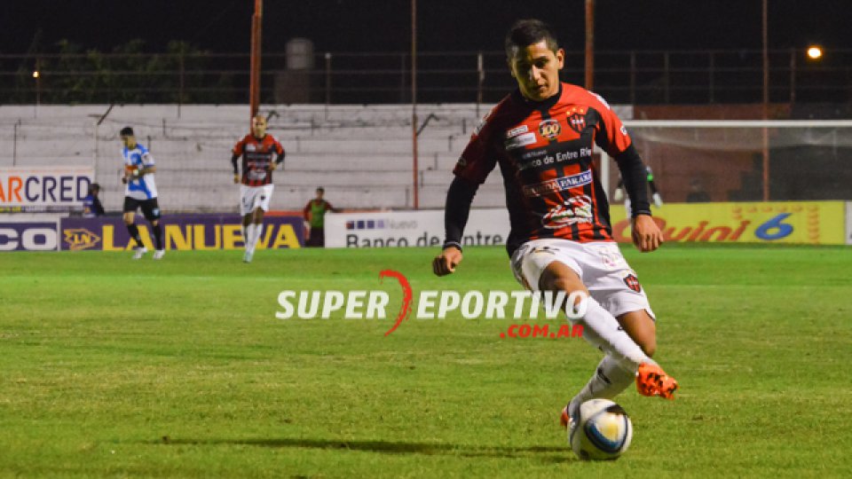 Juventud Unida se llevó los tres puntos del Grella.