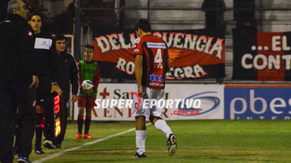 Juventud Unida se llevó los tres puntos del Grella.