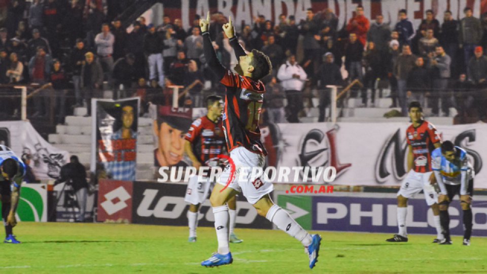 Juventud Unida se llevó los tres puntos del Grella.