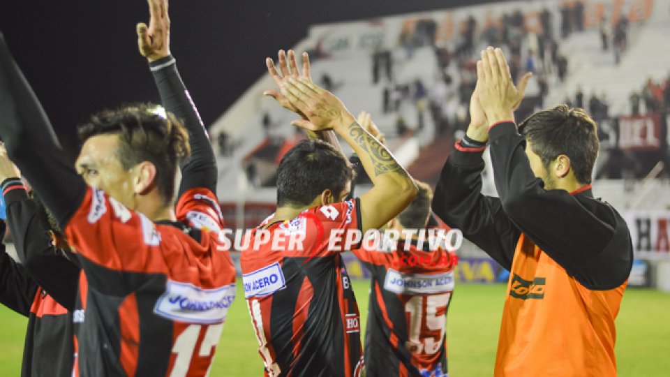 Juventud Unida se llevó los tres puntos del Grella.