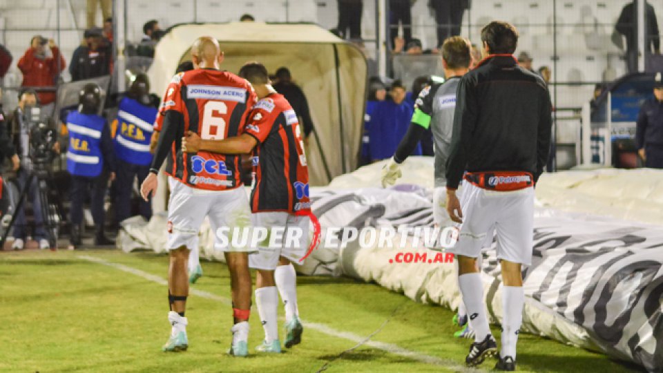 Juventud Unida se llevó los tres puntos del Grella.