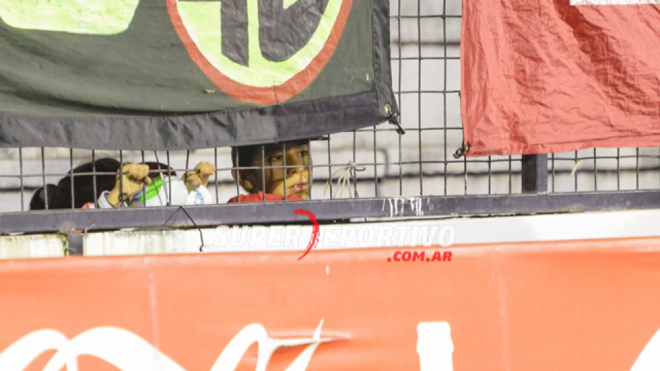 Las imágenes del choque entre Patronato y Juventud Unida.