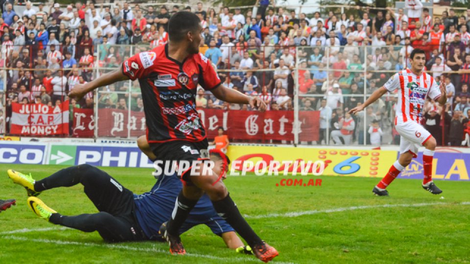 El Patrón se llevó una merecida victoria ante el Gato en el Pedro Mutio.