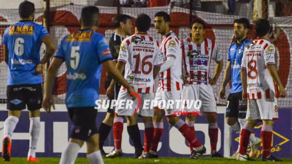 All Boys se llevó una victoria ante el Decano en el Mutio.